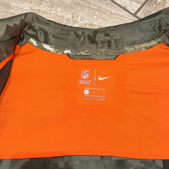 Nike Men's 2019 New Orleans Saints Salute To Service Jacket - Picture 5 of 6